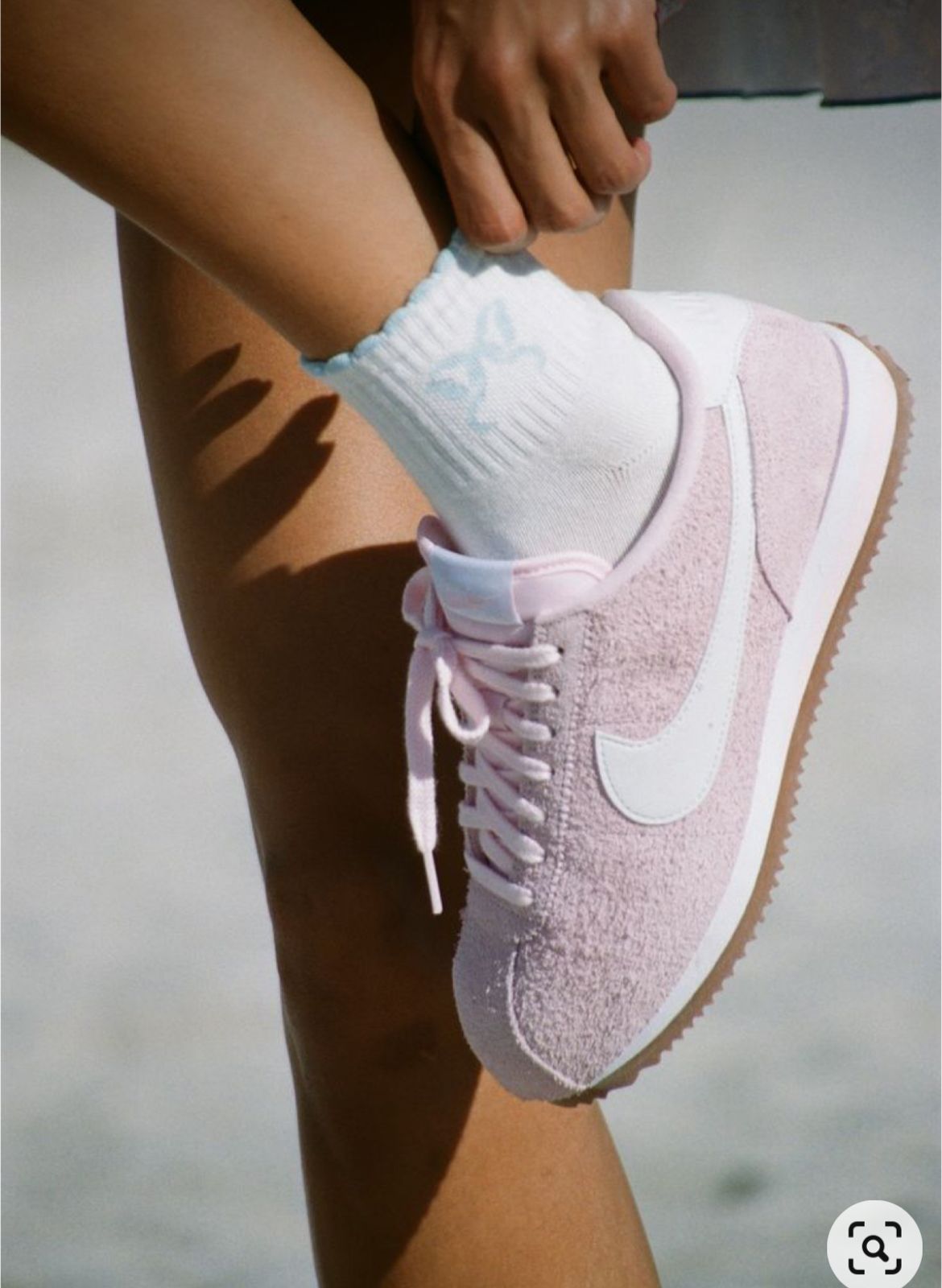 Retro Suede Pink Low-Top Sneakers – Women's Edition