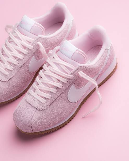 Retro Suede Pink Low-Top Sneakers – Women's Edition