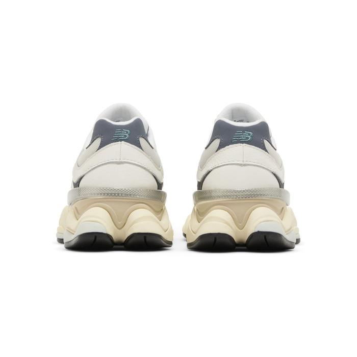 9060 Series – New Spruce Tech Runner