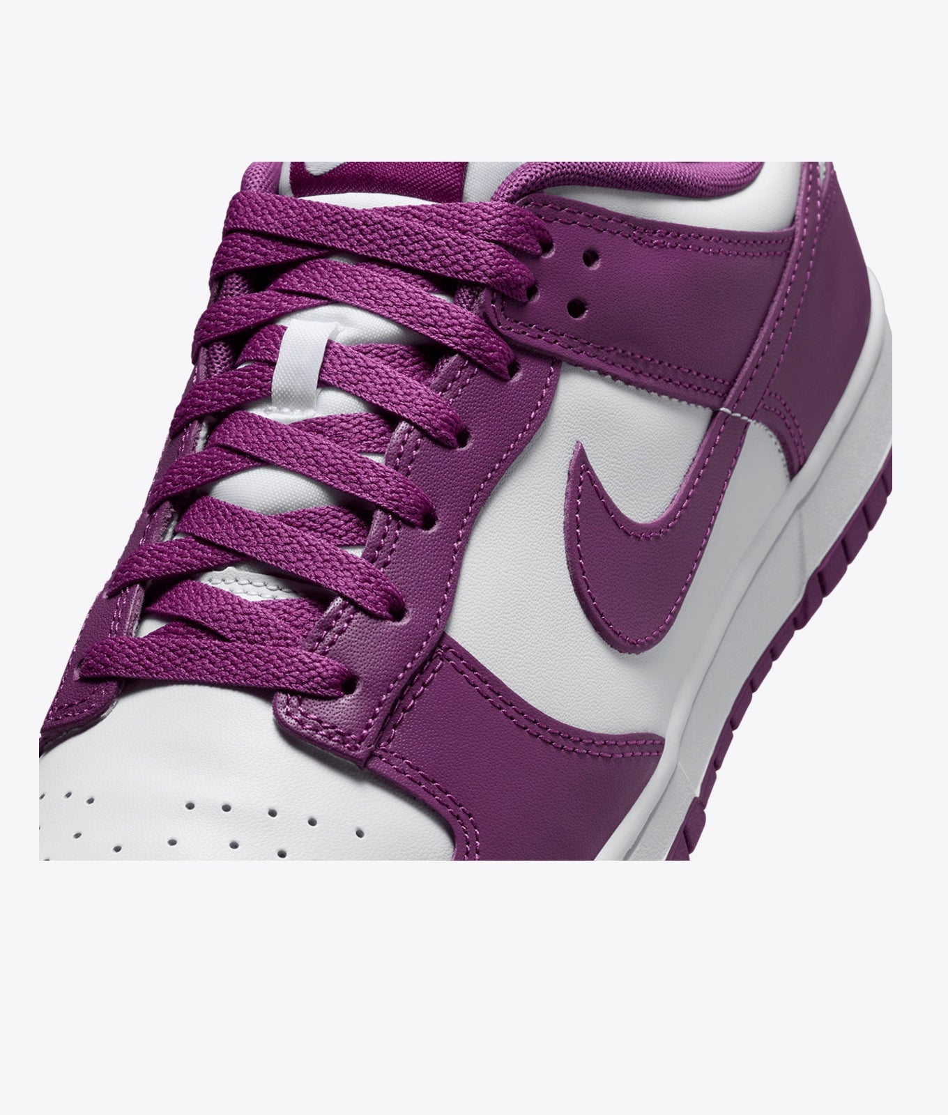 Men’s Retro Court-Inspired Low Sneakers – White & Viotech