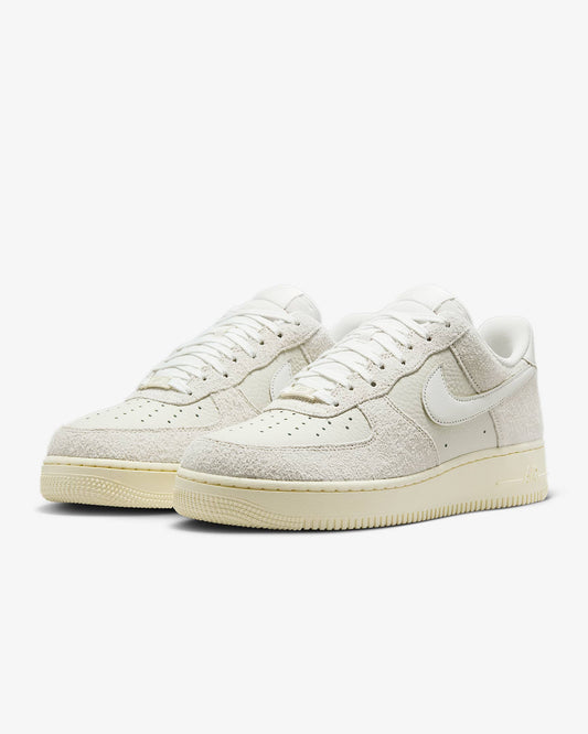 Heritage Hoops Low – Phantom Coconut Street Sneakers