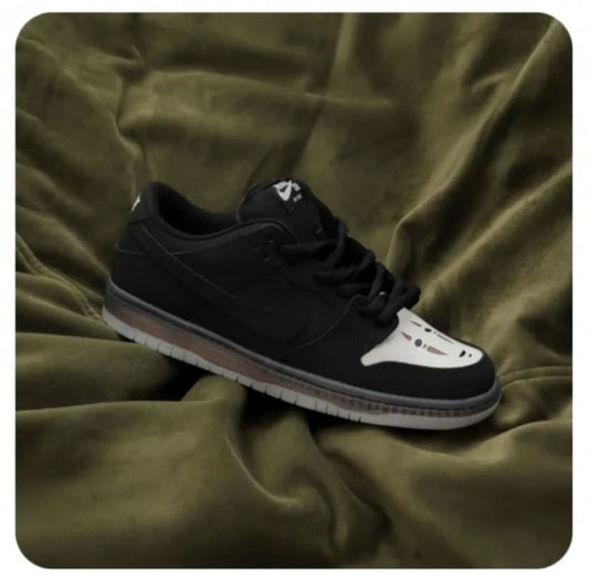 Premium Low-Top Skateboard Sneakers – No Face Design