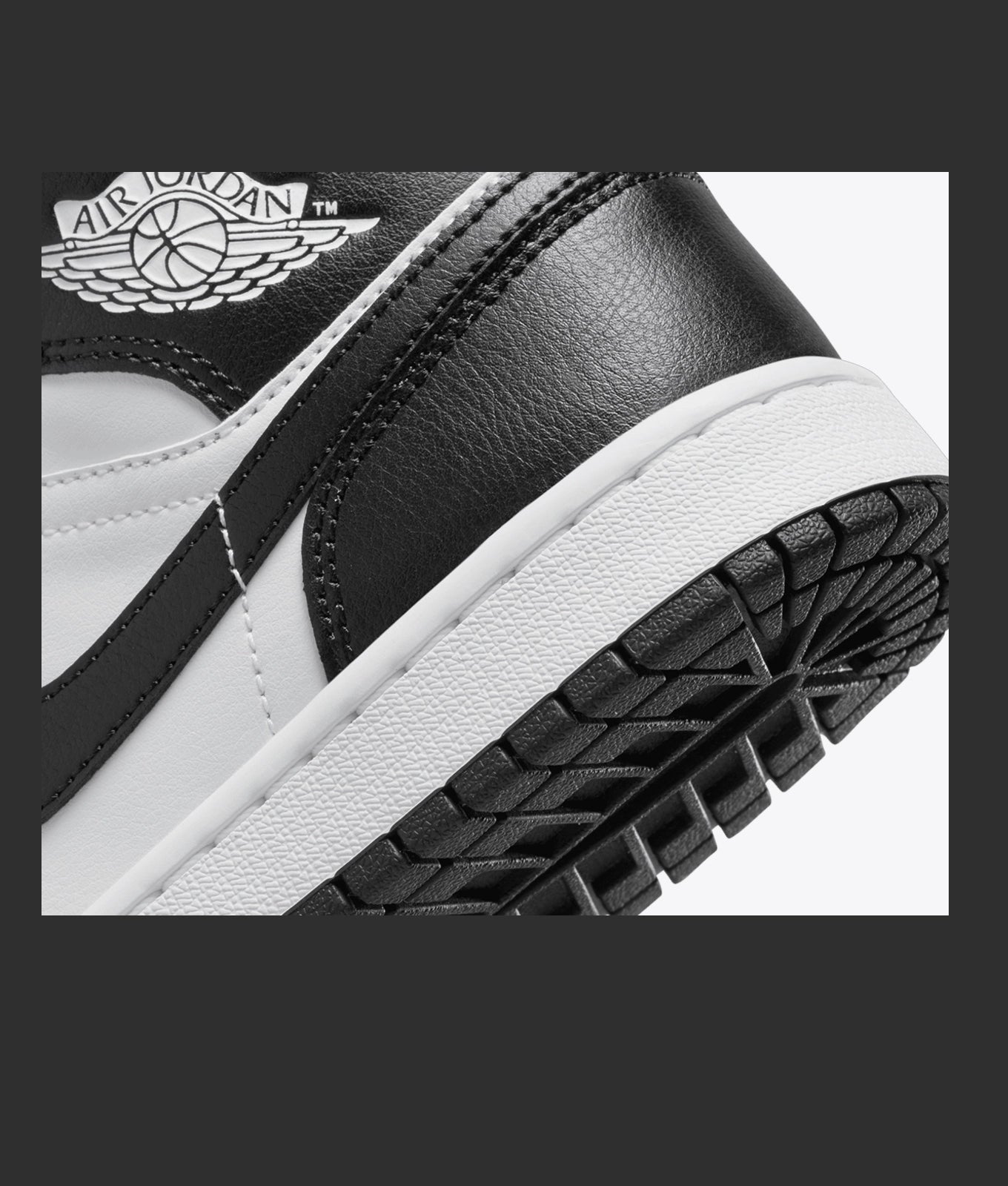 Mens Heritage Mid-Top Sneakers – White & Black