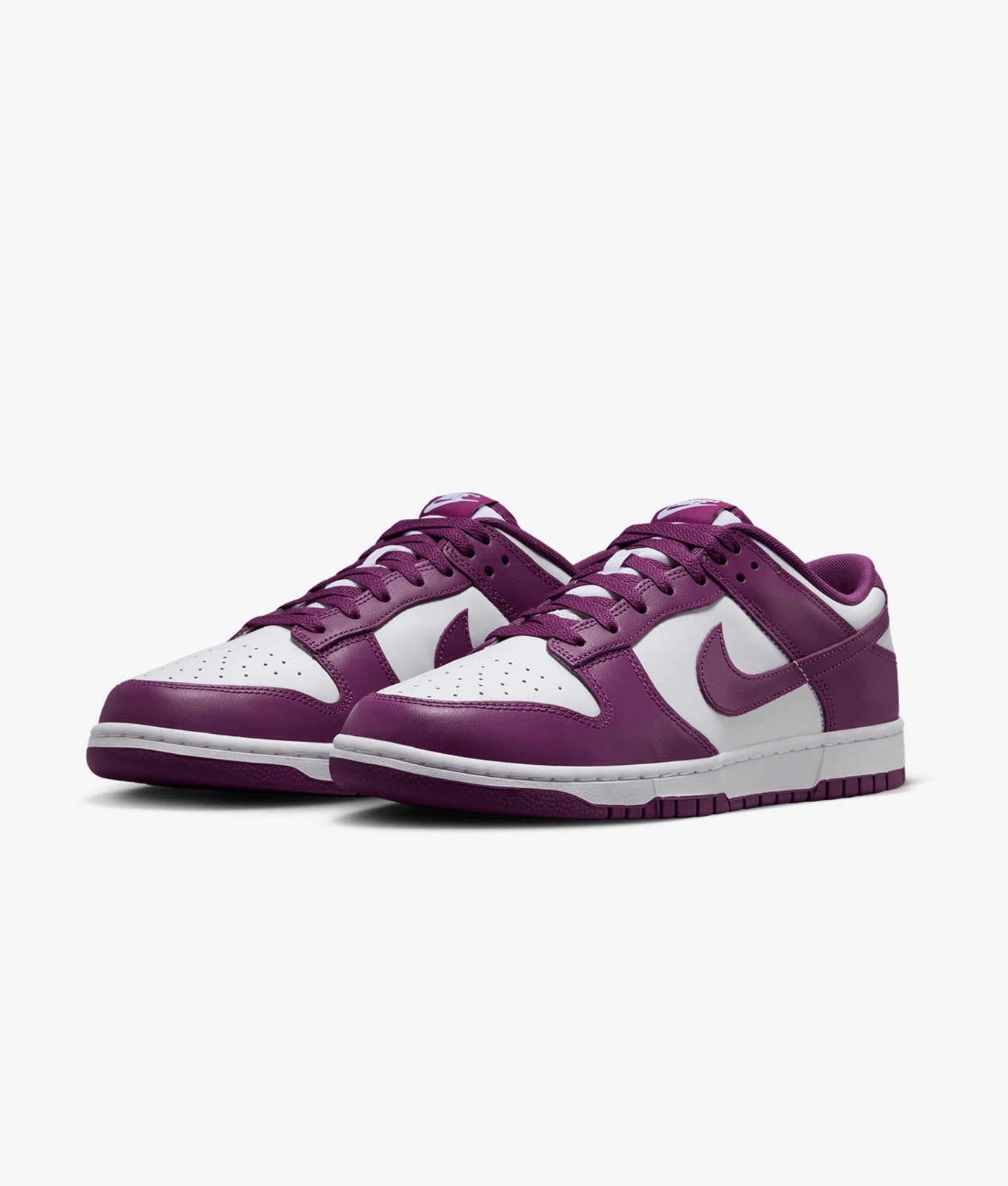 Men’s Retro Court-Inspired Low Sneakers – White & Viotech