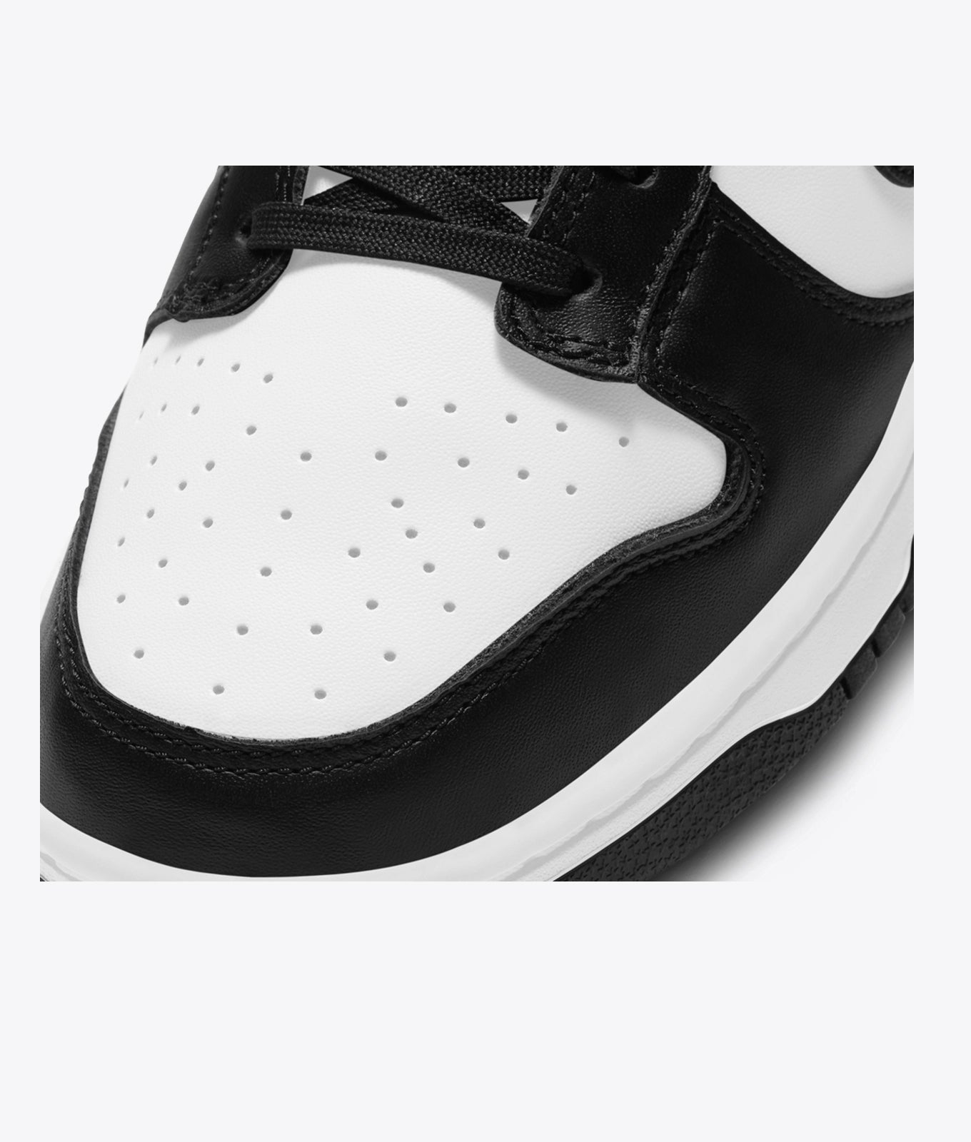 Retro Low-Cut Street Sneakers – White & Black