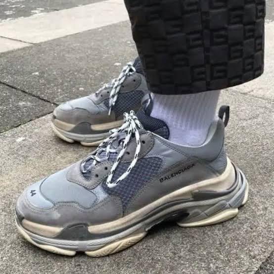 Blenciaga Triple S Vanille