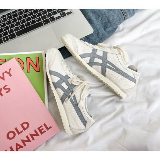Onitsuka Tiger Mexico 66 – Oatmeal Carbon Navy