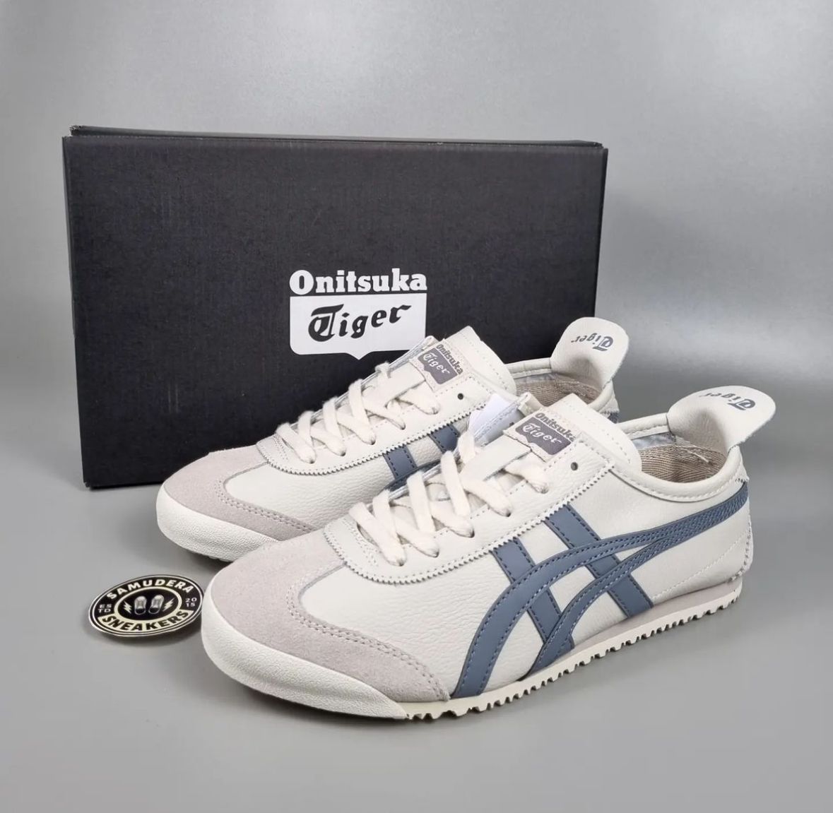 Onitsuka Tiger Mexico 66 – Oatmeal Carbon Navy